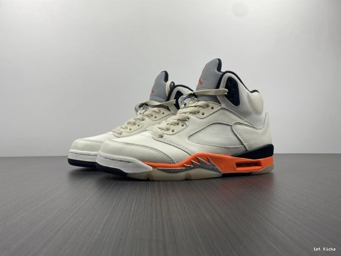 Total Jordan 5 DC1060-100 Retro Orange 0730